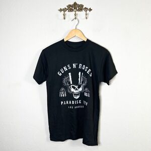 Guns N Roses Paradise City Skull Graphic T Shirt Black Cotton Short Sleeve Small